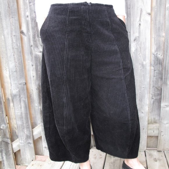 Motion trousers (black cord)